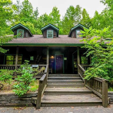 Adventure Lodge Gatlinburg Eksteriør bilde