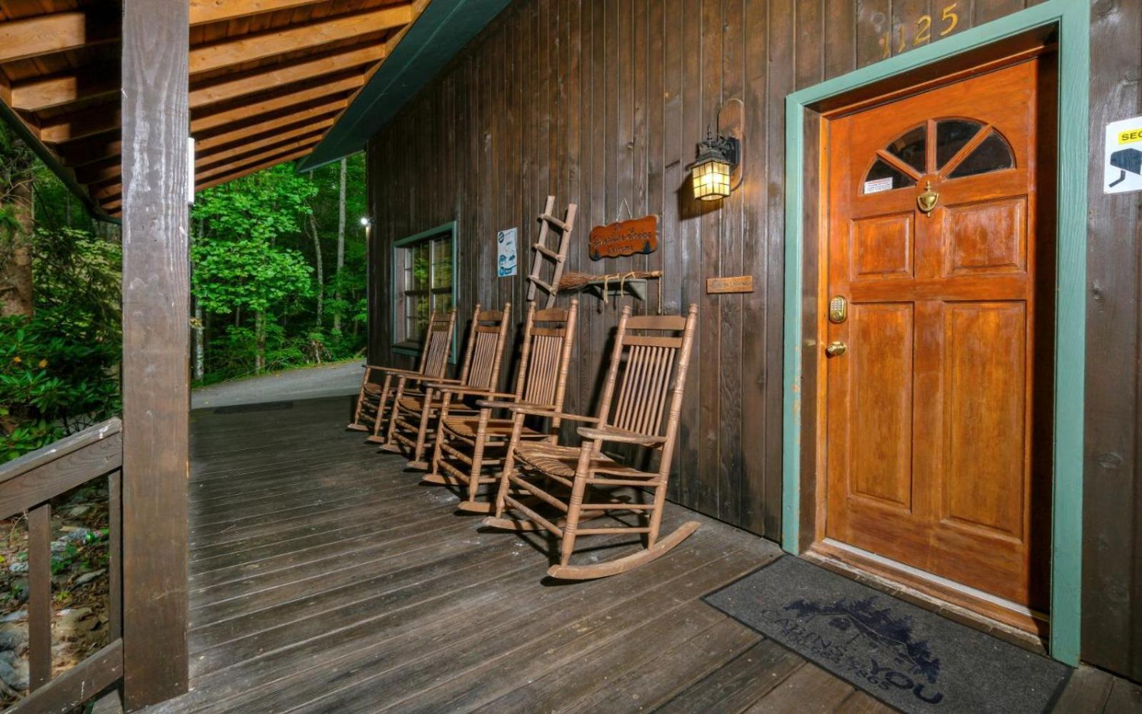 Adventure Lodge Gatlinburg Eksteriør bilde